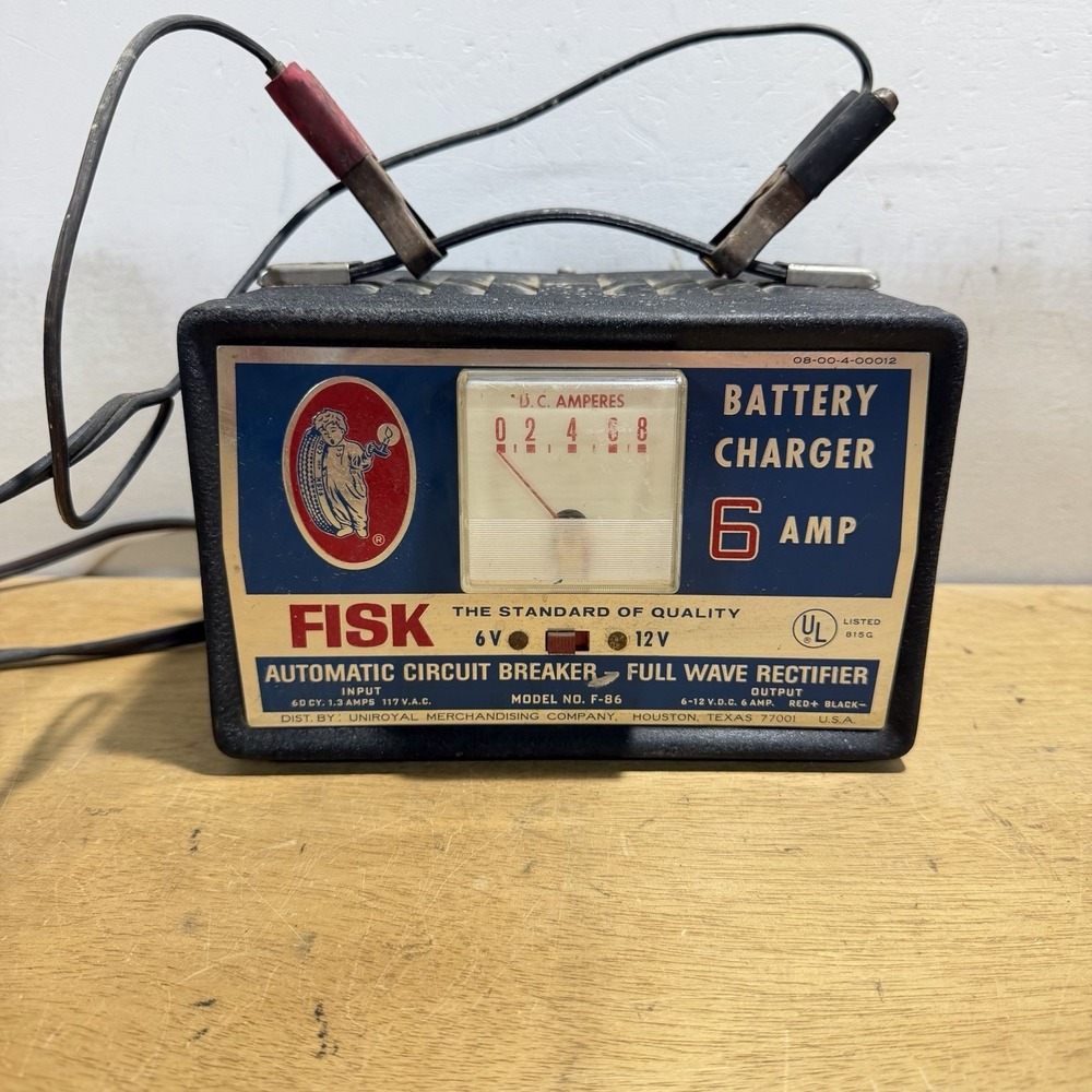 Fisk F86 6 Amp Manual 6V / 12V Battery Charger Automatic Circuit Breaker Tested